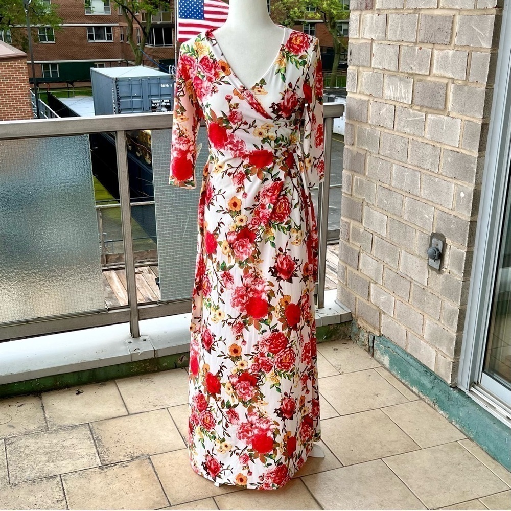 Lara Floral Wrap Maxi Dress Size S - Picture 7 of 7